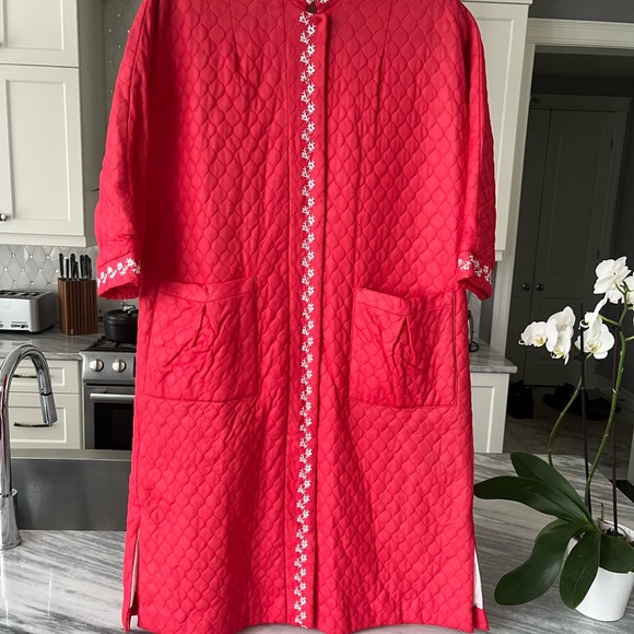 Vintage quilted nylon zip up dressing gown size small - Picture 6 of 17